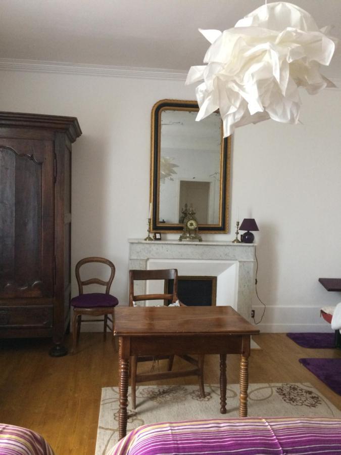 Le Logis Du Plessis Bed and Breakfast Chaniers Exteriör bild